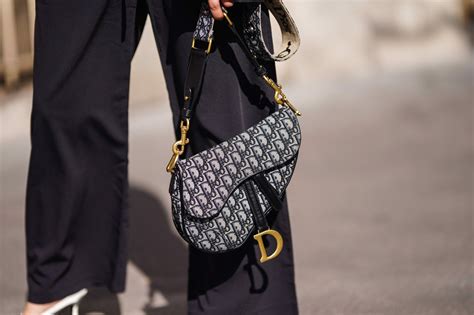 saddle bag dior weiss|dior saddle bag recall.